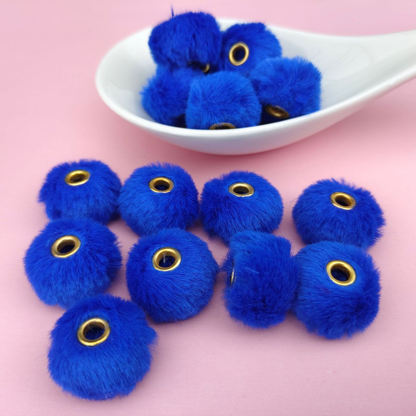 Imitation Rabbit Fur Plush Hanging Ball Beads Beads 20mm Straight Hole Hairball Beads DIY Mobile Phone Chain Accessories