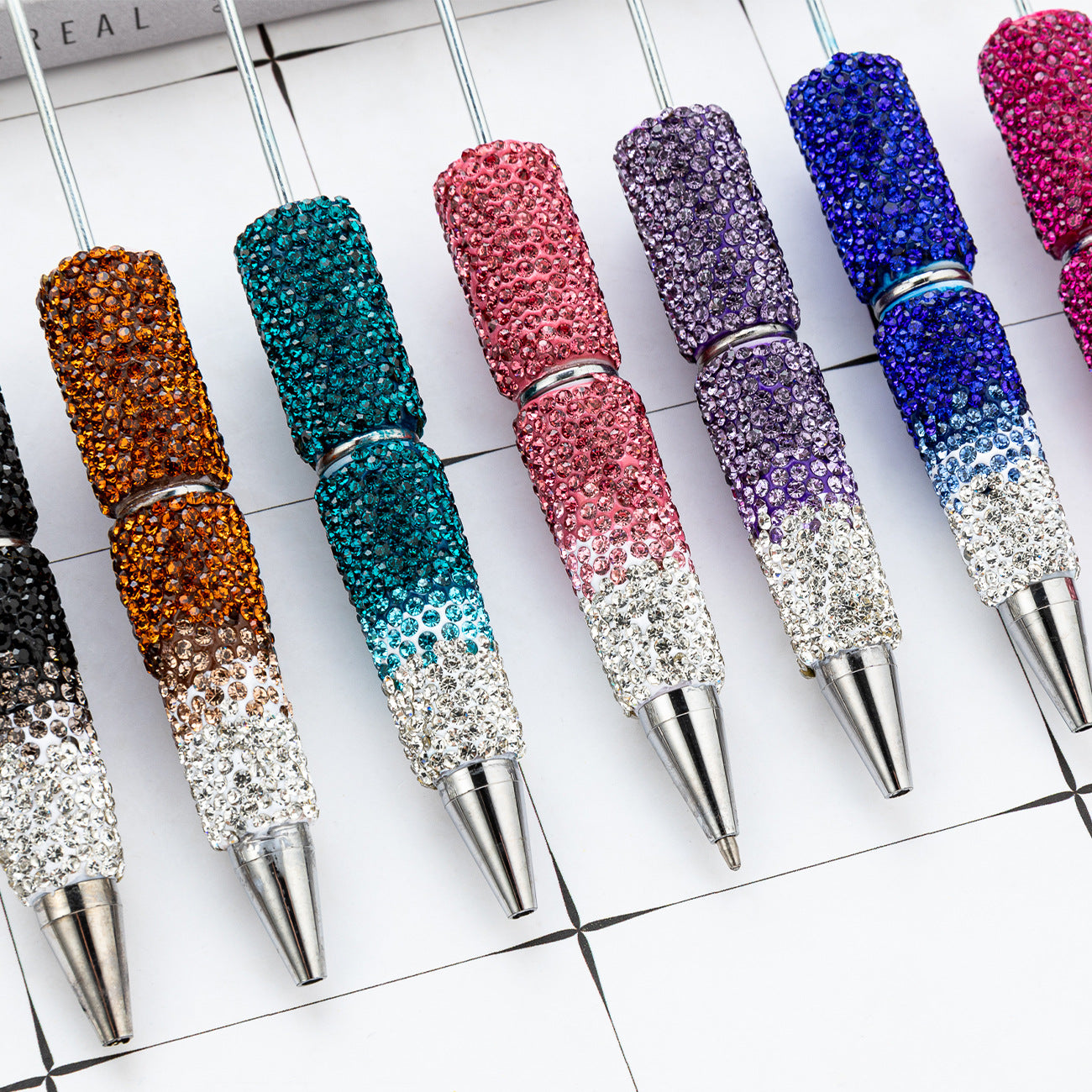 New DIY gradual change bead pen multi-color full diamond plastic beaded ballpoint pen manual diamond bead pen wholesale