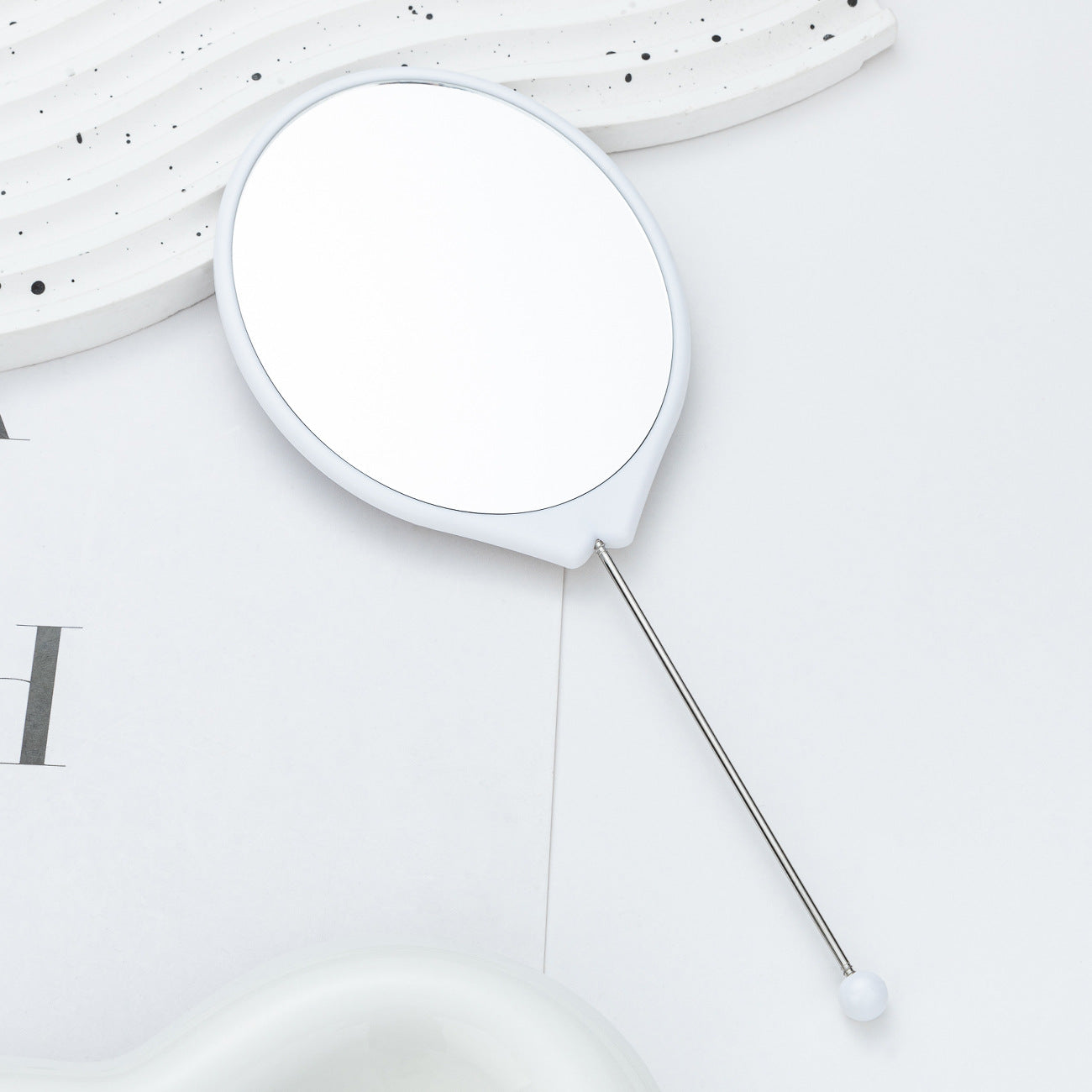 New DIY beaded oval mirror portable high definition mirror handheld mirror, carry makeup small mirror