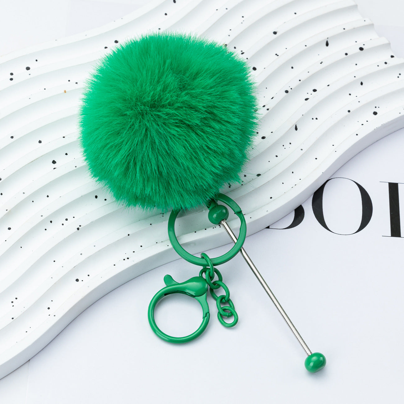 DIY beaded hairball keychain creative personalized bag pendant keychain plush pendant key pendant