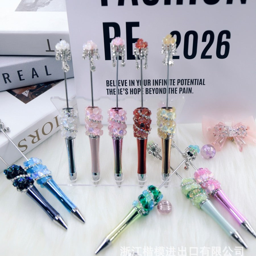Popular DIY pearl flower bead pen handmade patch plastic ballpoint pen, cartoon flower bone pearl gift pen