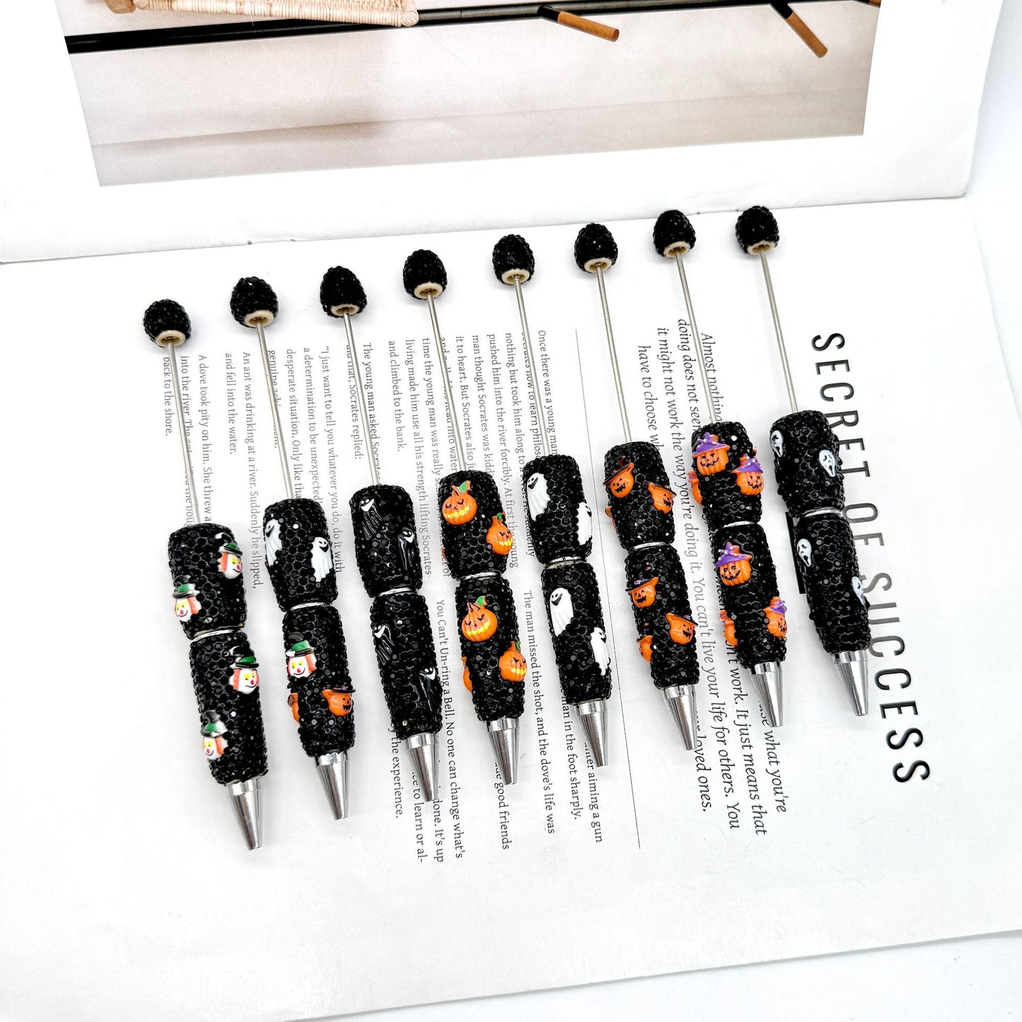 Halloween full diamond bead pen DIY skeleton pumpkin ghost series beaded ballpoint pen creative dark heavy pen