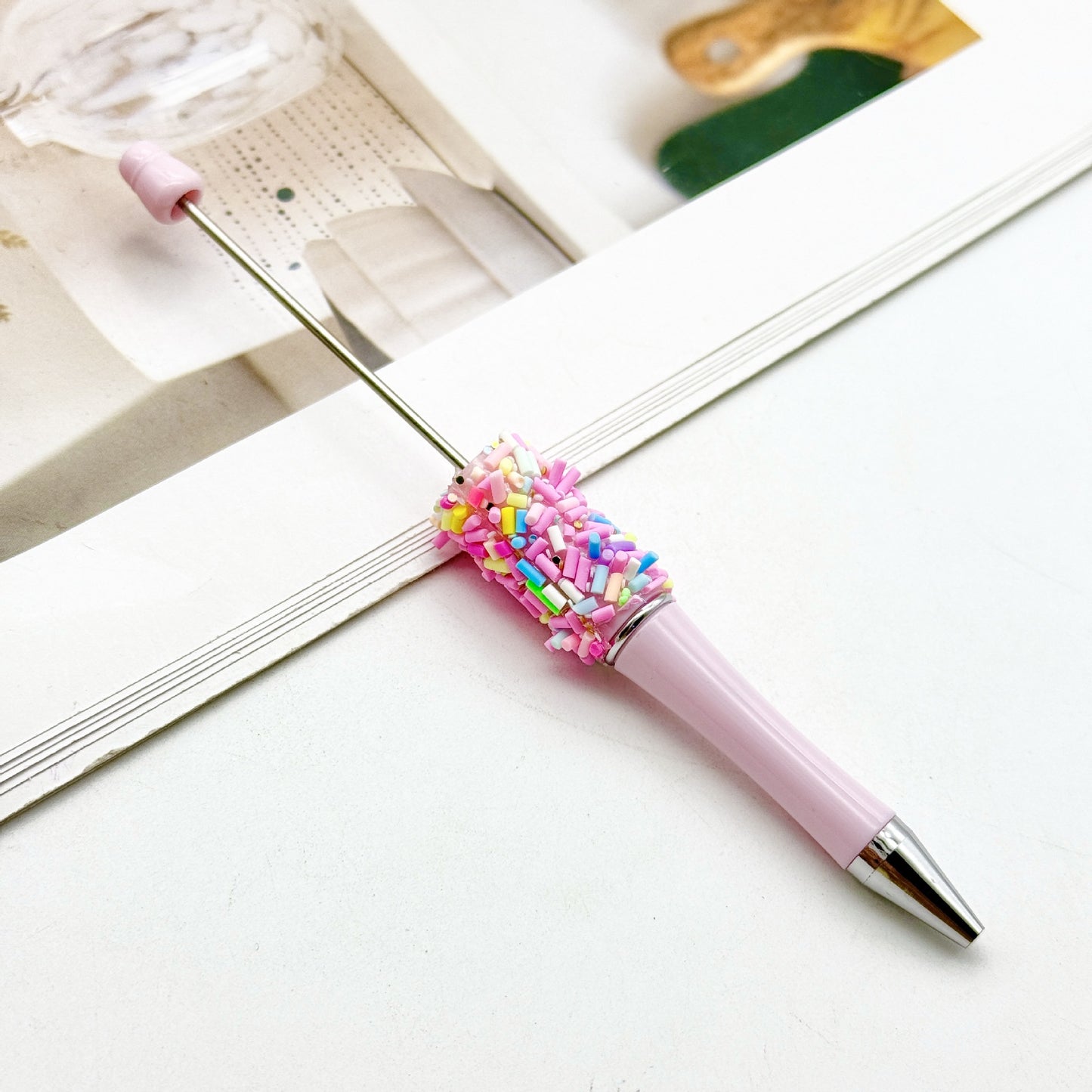 DIY colored sugar bead pen ins colored sugar needle candy cute pen, colored chocolate candy beaded ballpoint pen spot
