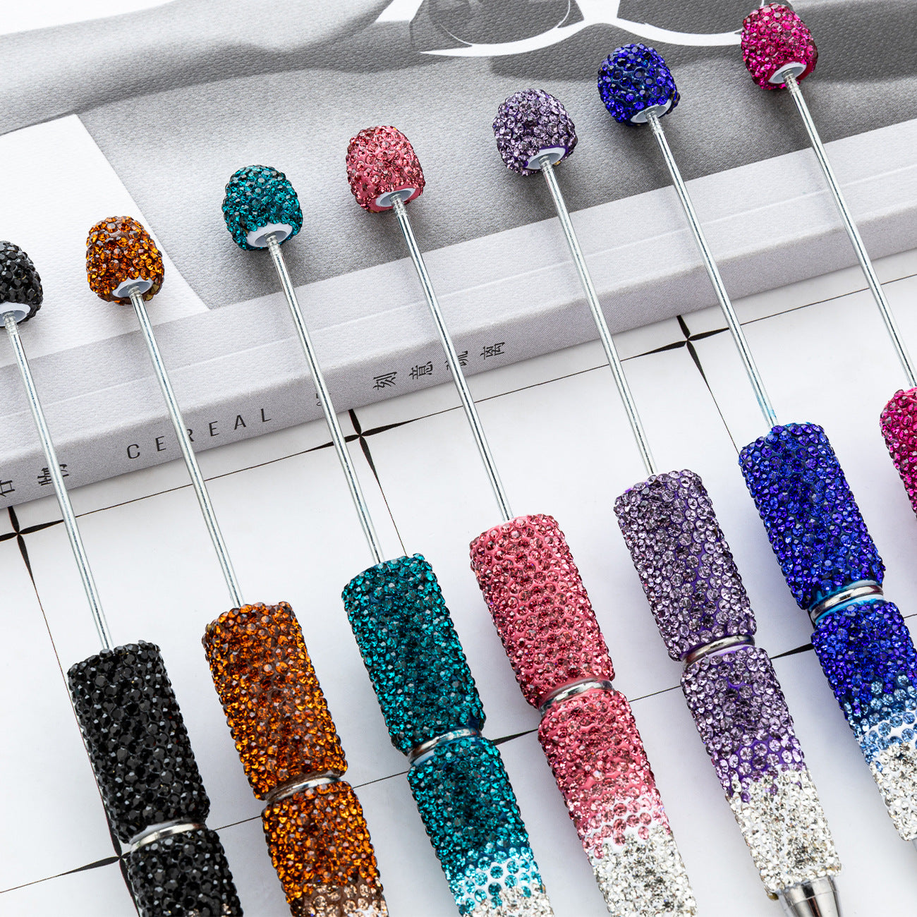 New DIY gradual change bead pen multi-color full diamond plastic beaded ballpoint pen manual diamond bead pen wholesale