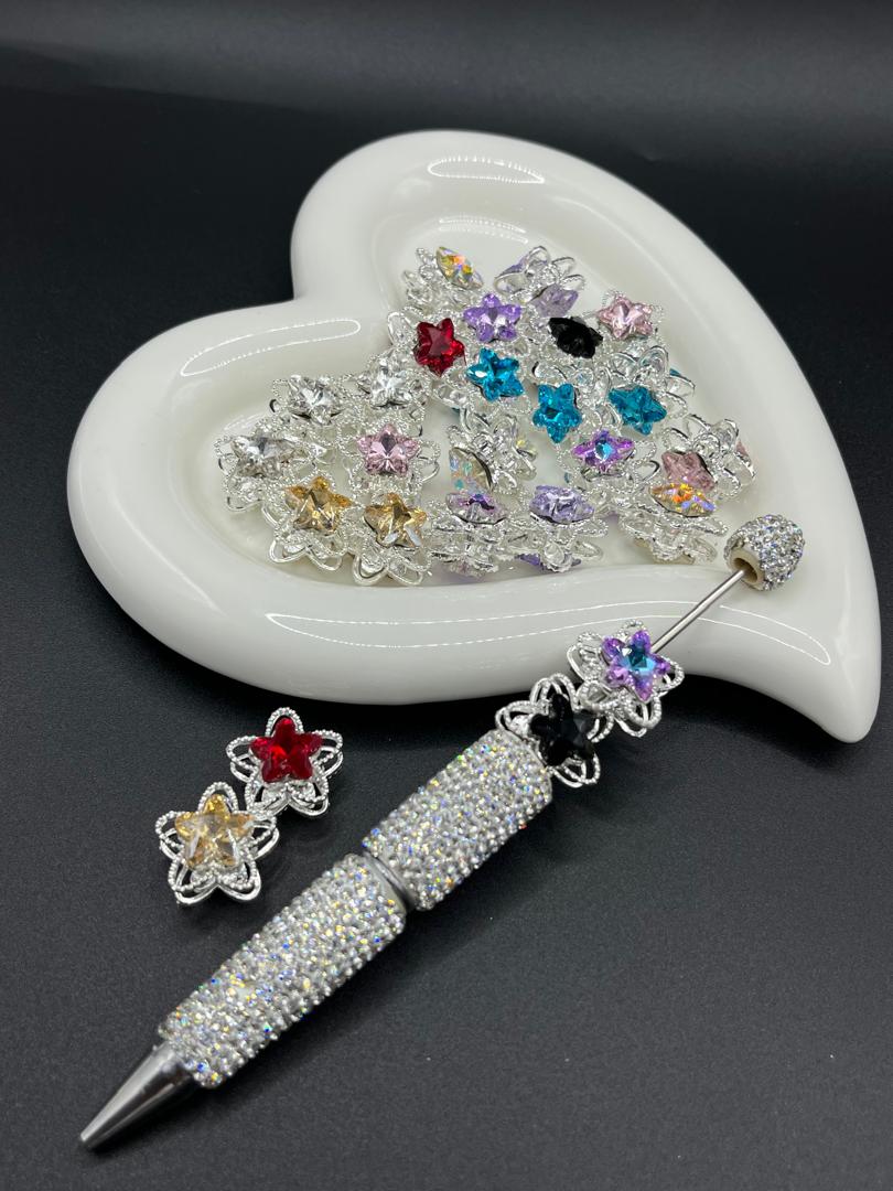 Star-shaped beads made of alloy rhinestones, various colors randomly mixed