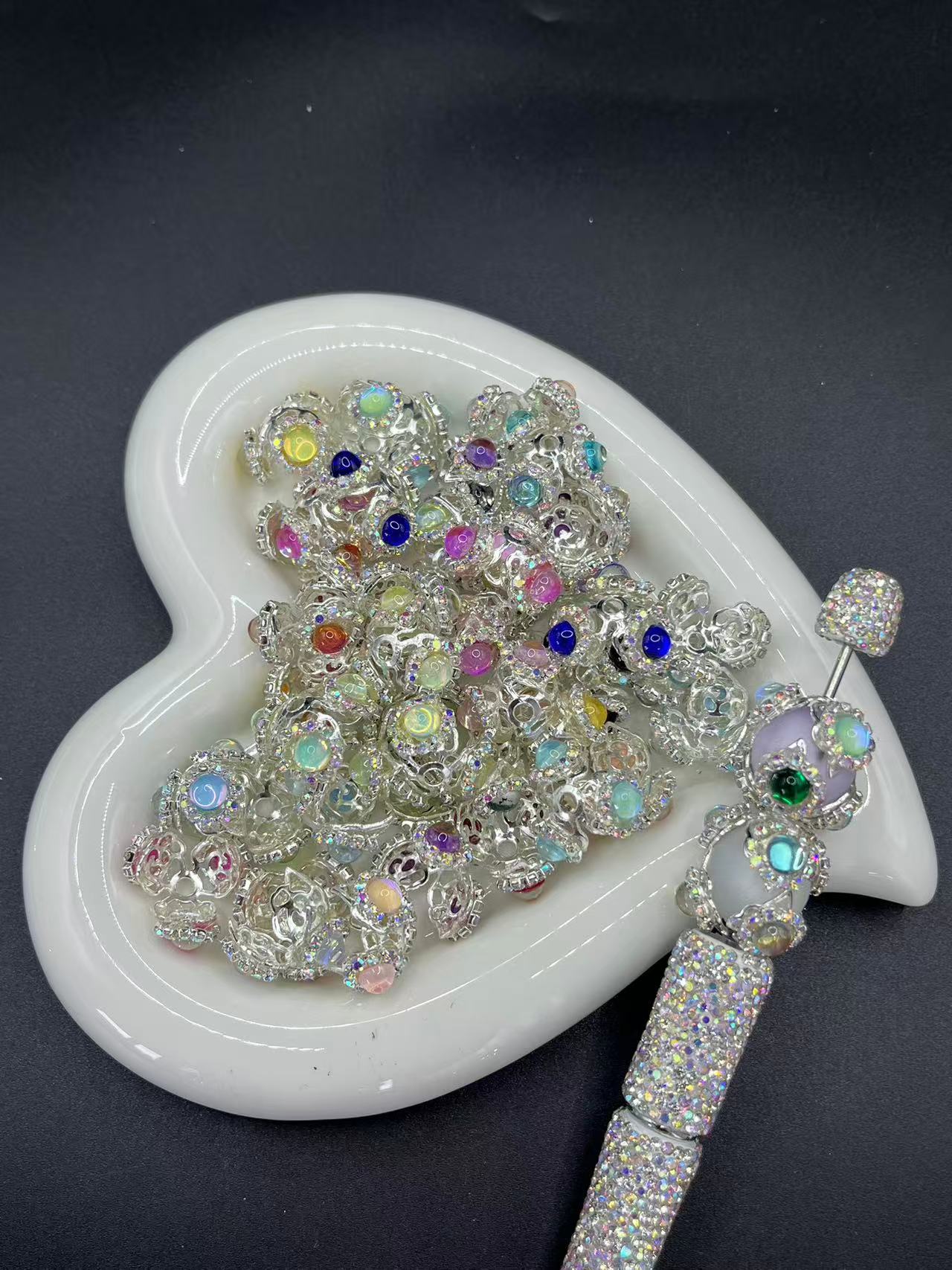 DIY Heavy Industry Rhinestone Chain Alloy Receptacle Zircon Three-petal Receptacle DIY Round Bead Receptacle Bead Pen Car Hanging Accessories