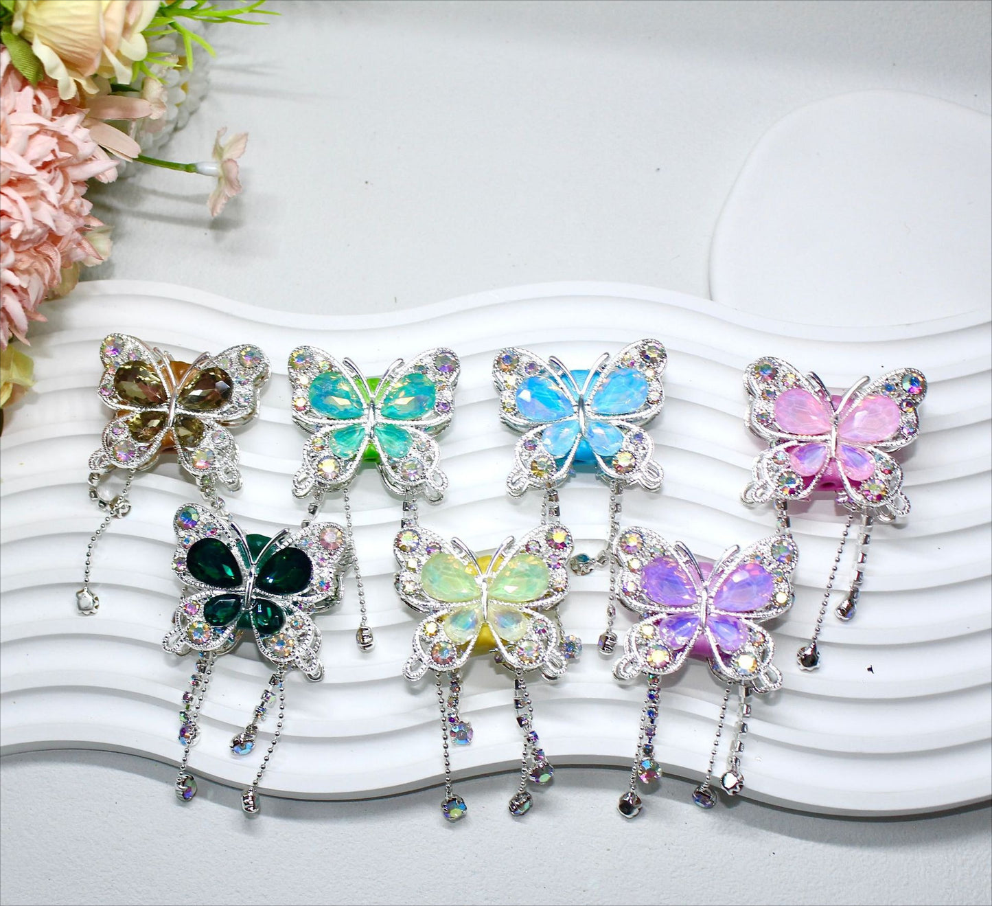 Heavy Industry Soft Pottery Three-dimensional Advanced Sense Butterfly Crystal Tassel Beads Wear Pen Loose Beads Handmade Mobile Phone Chain Accessories DIY