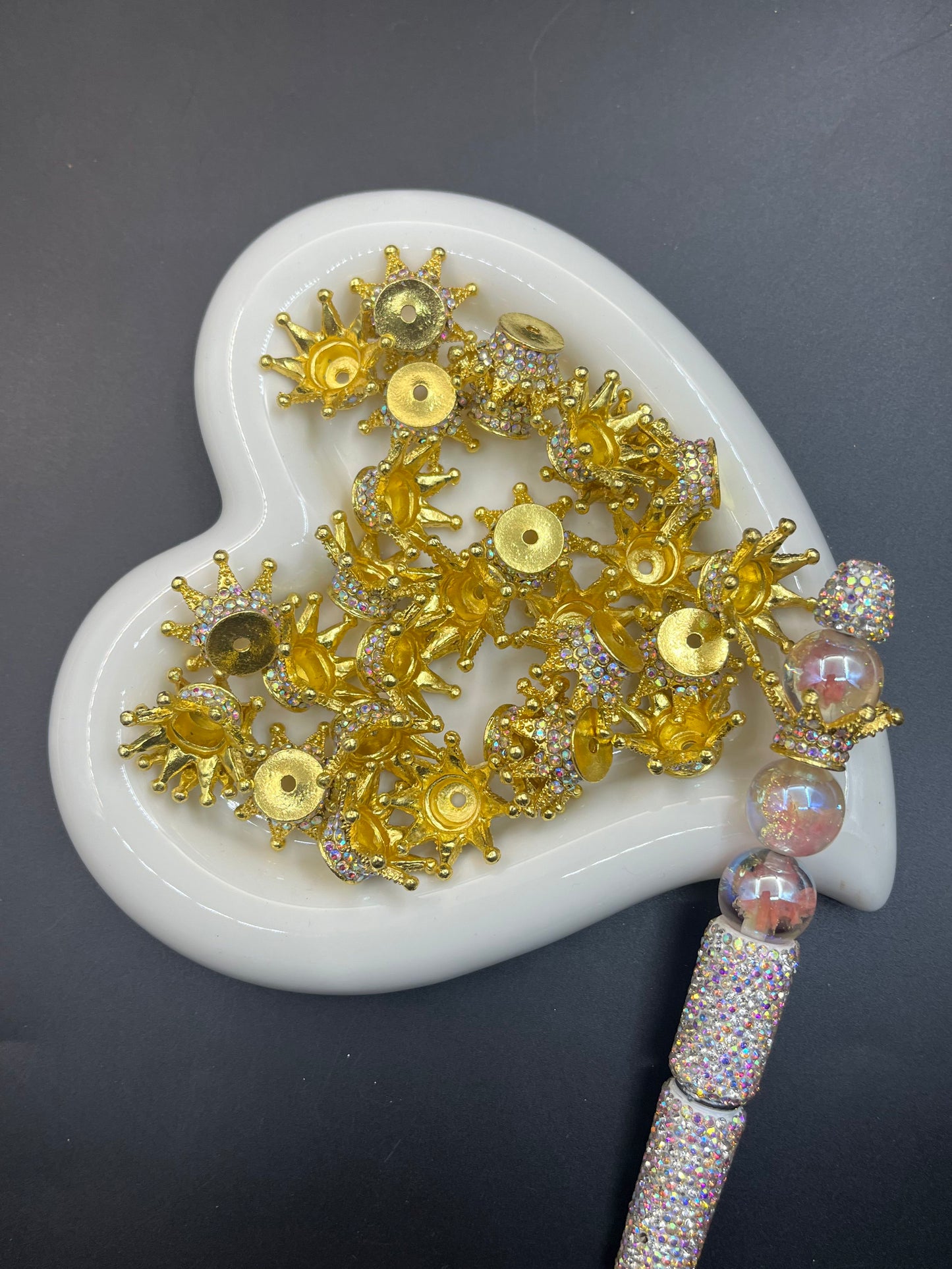 Bling Bling Sparkling Crown Spacers for Beads，gold
