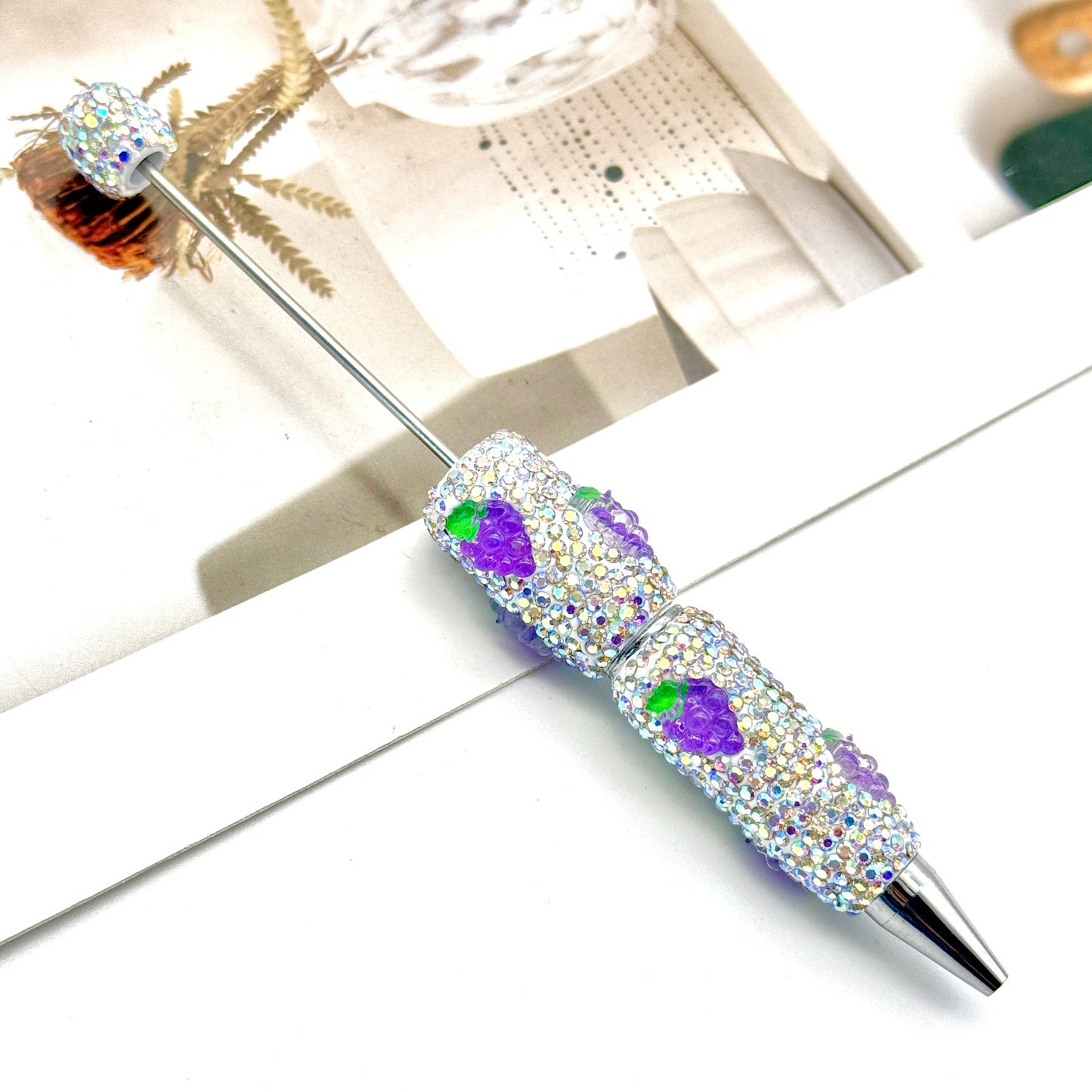 DIY Mengqu fruit full diamond bead pen, creative cute fruit and vegetable theme cute grain pen, heavy industry full diamond pen