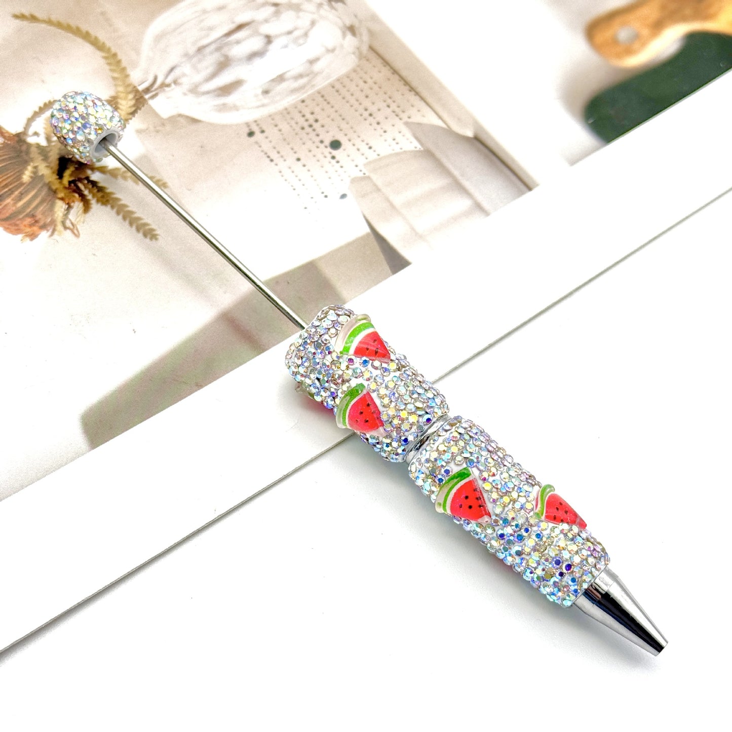 DIY Mengqu fruit full diamond bead pen, creative cute fruit and vegetable theme cute grain pen, heavy industry full diamond pen