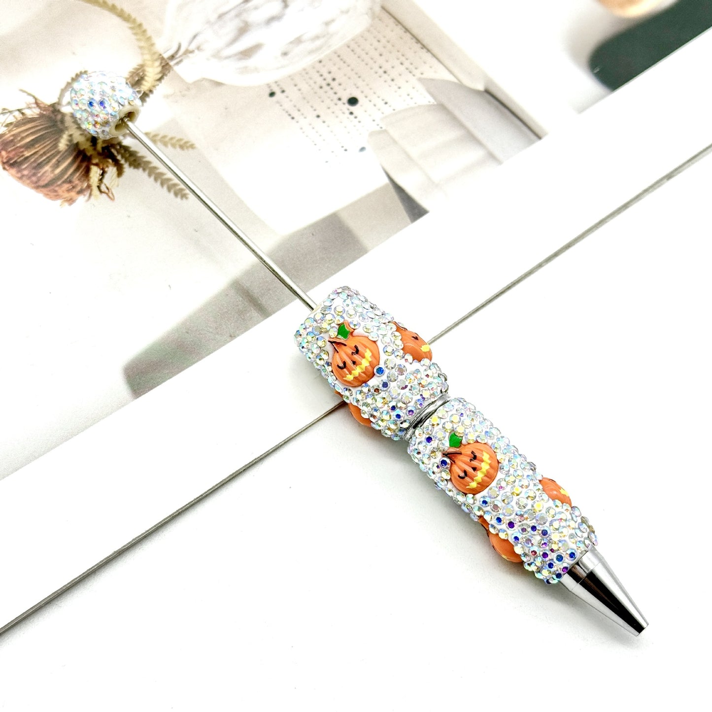 Halloween full diamond bead pen DIY skeleton pumpkin ghost series beaded ballpoint pen creative dark heavy pen