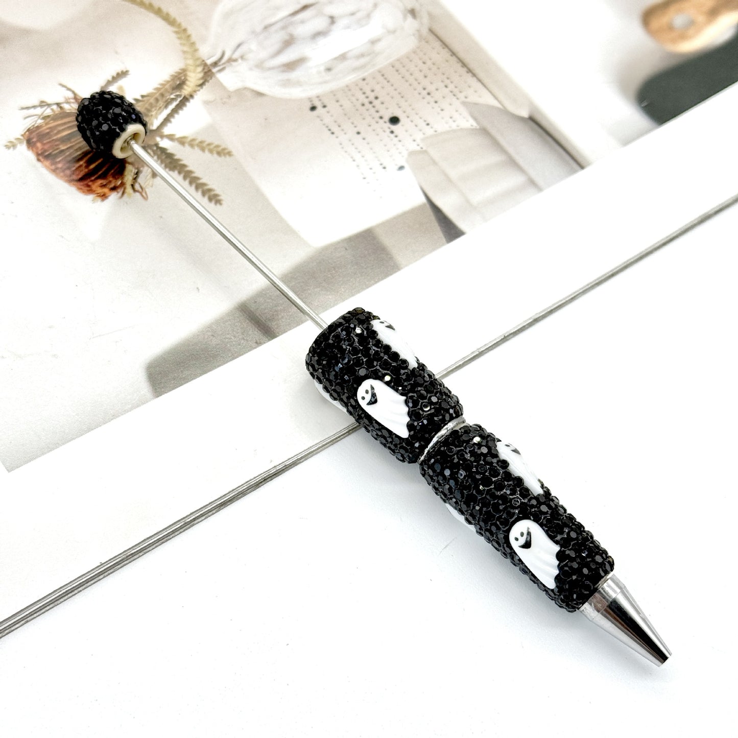 Halloween full diamond bead pen DIY skeleton pumpkin ghost series beaded ballpoint pen creative dark heavy pen