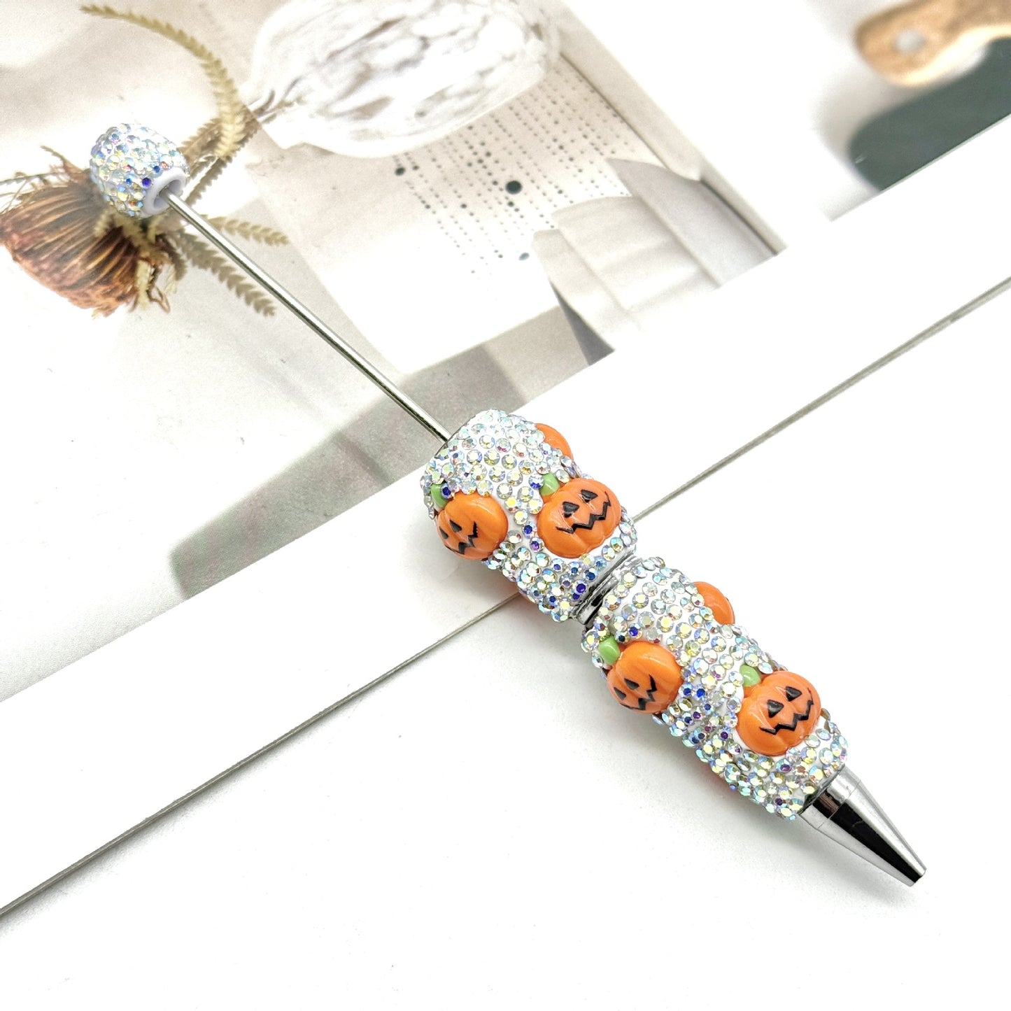 Halloween full diamond bead pen DIY skeleton pumpkin ghost series beaded ballpoint pen creative dark heavy pen