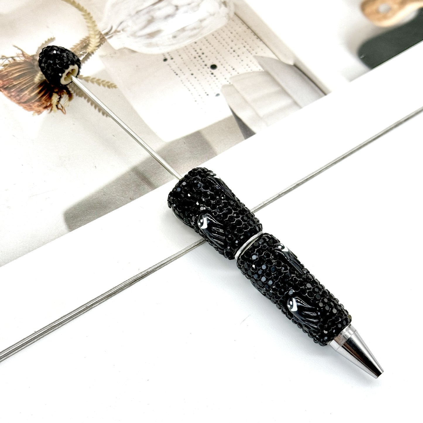 Halloween full diamond bead pen DIY skeleton pumpkin ghost series beaded ballpoint pen creative dark heavy pen
