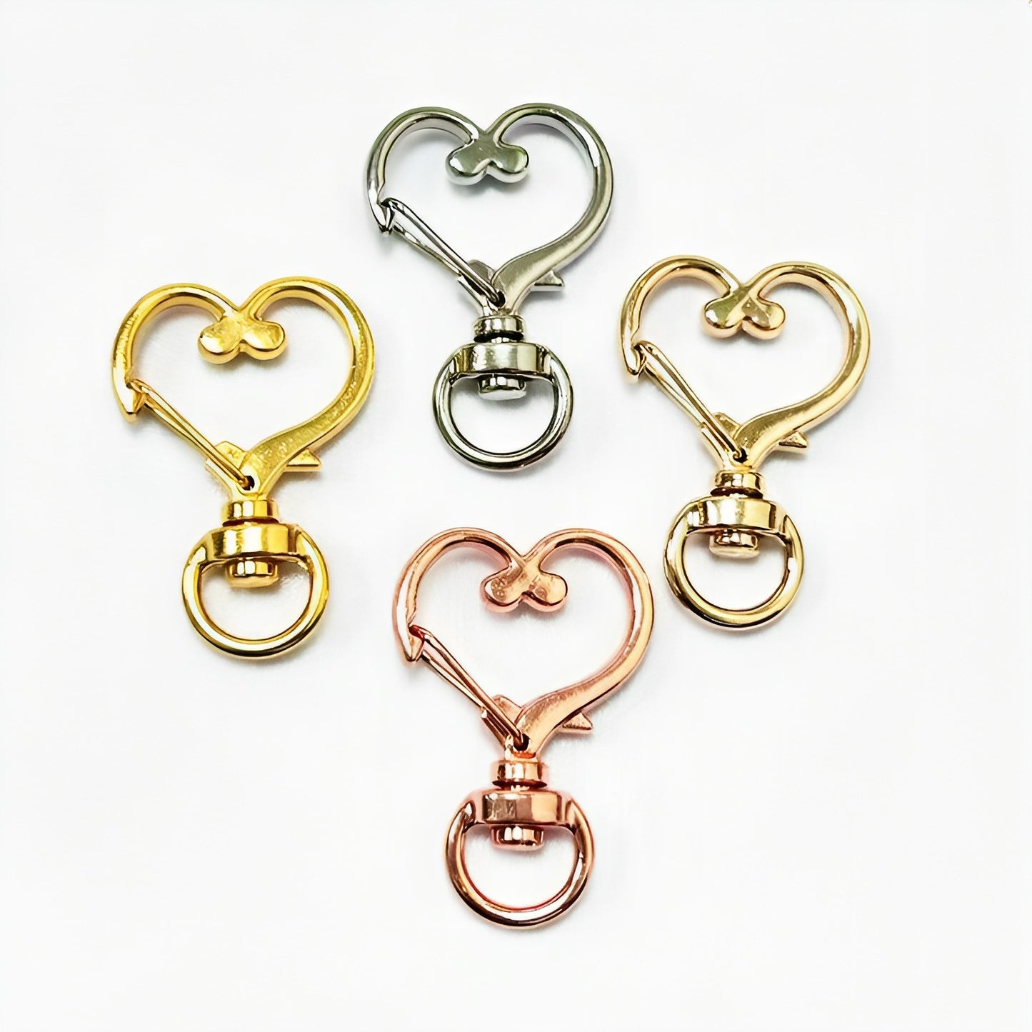 35*24mm Love Buckle Peach Heart Spring Buckle Luggage Accessories Accessories Pendant Zinc Alloy Hook Buckle Heart Keychain Pendant
