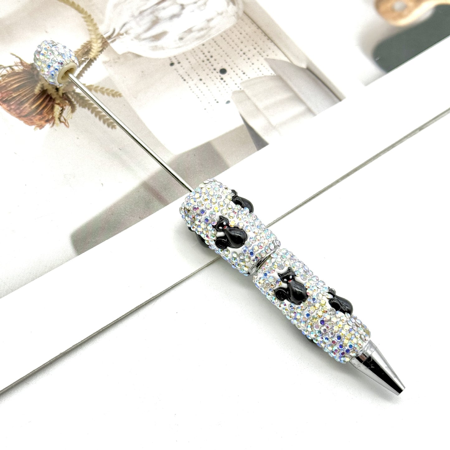 Halloween full diamond bead pen DIY skeleton pumpkin ghost series beaded ballpoint pen creative dark heavy pen