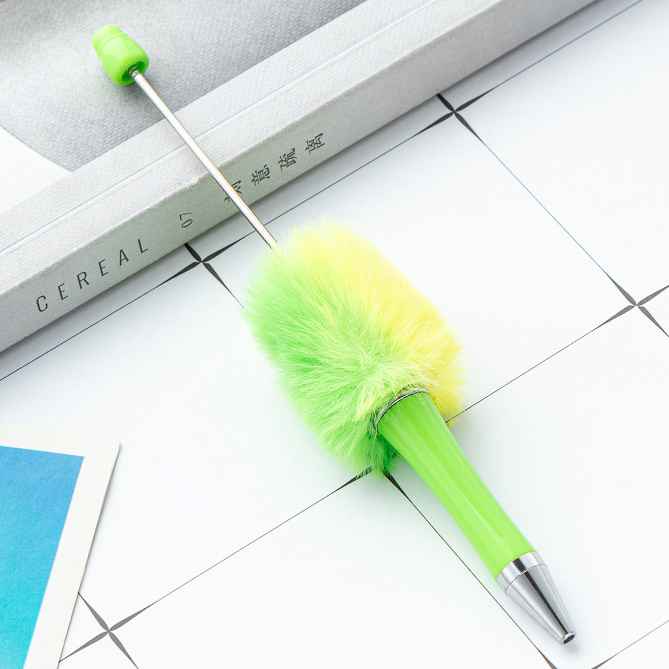 Cross-border plastic plush bead pen creative handmade DIY ballpoint pen new cartoon hairball bead pen wholesale