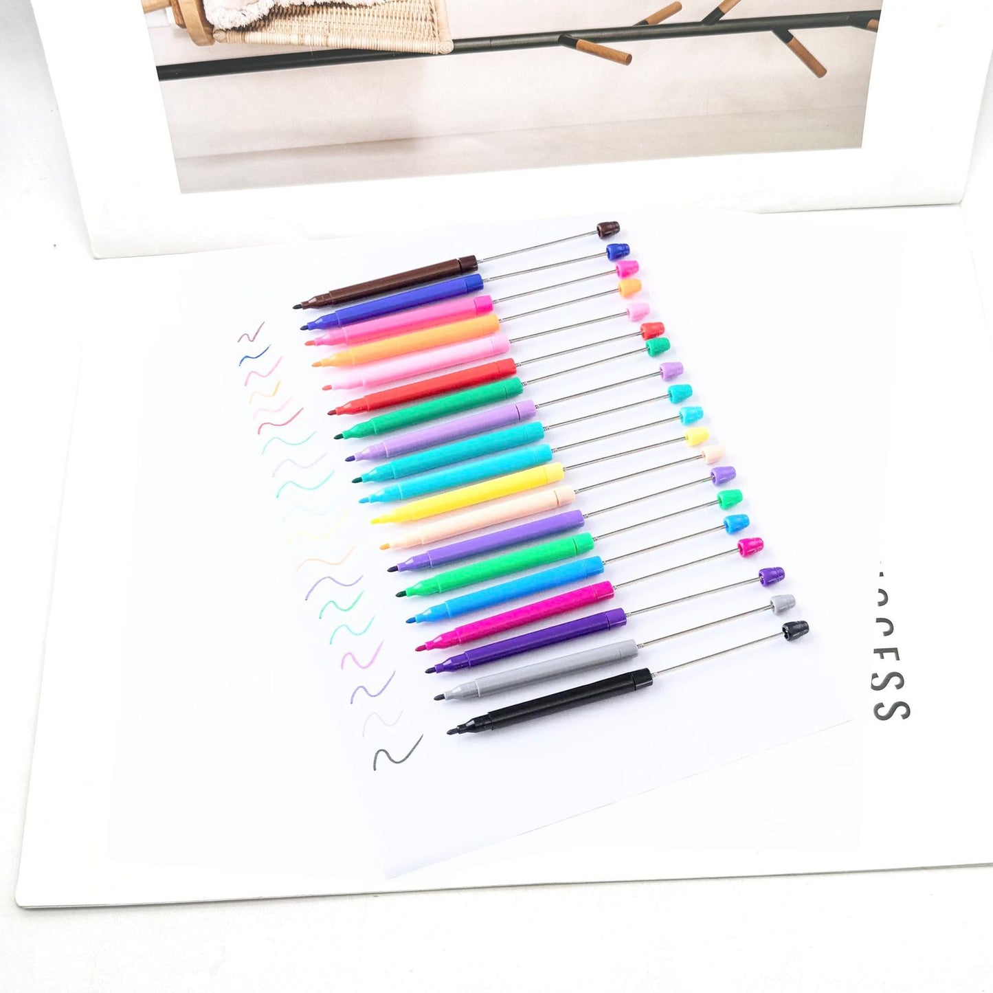New multi-color watercolor pen, creative DIY beadable macaron color children's graffiti painting watercolor pen spot