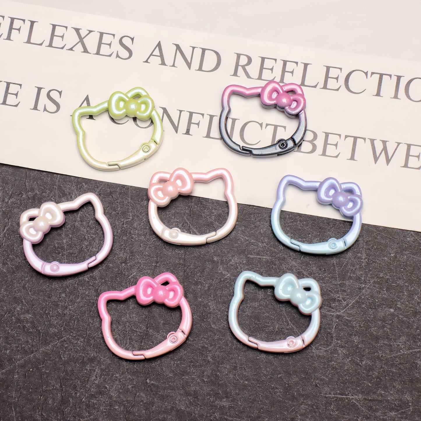 28*24mm Paint Gradual Change Color Spring Buckle Opening Ring Kt Cat Spring Ring Keychain DIY Accessories Alloy Accessories Wholesale