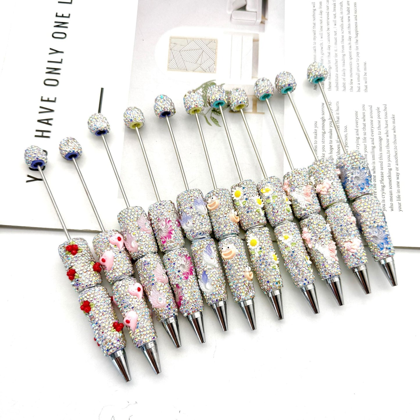 New luminous full diamond bead pen DIY luminous full diamond pen heavy industry advanced rhinestone pen ballpoint pen manufacturer wholesale