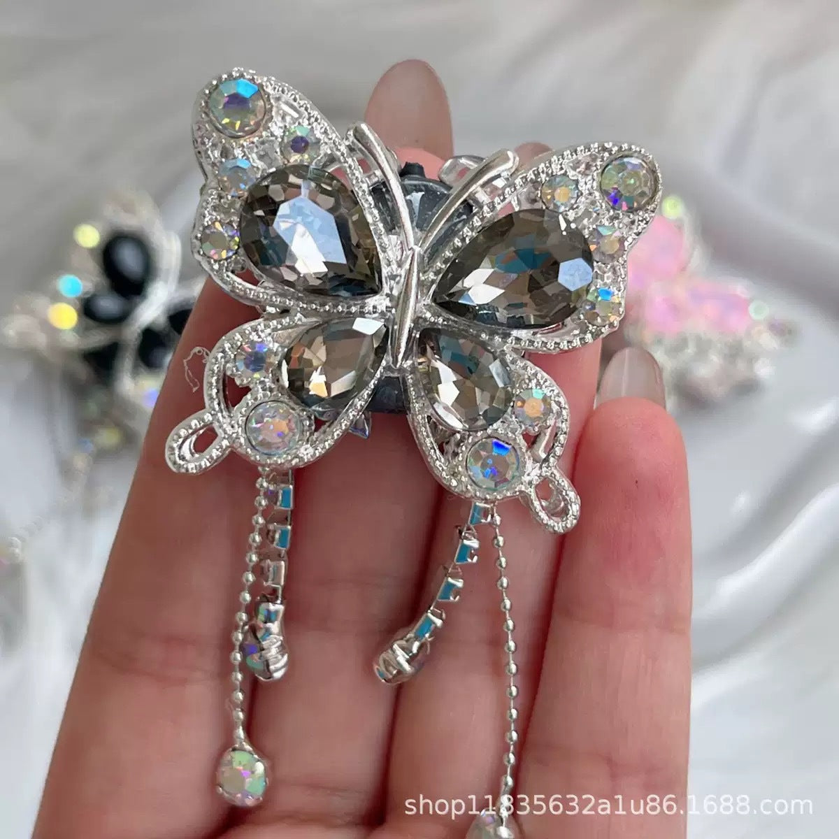 Heavy Industry Soft Pottery Three-dimensional Advanced Sense Butterfly Crystal Tassel Beads Wear Pen Loose Beads Handmade Mobile Phone Chain Accessories DIY