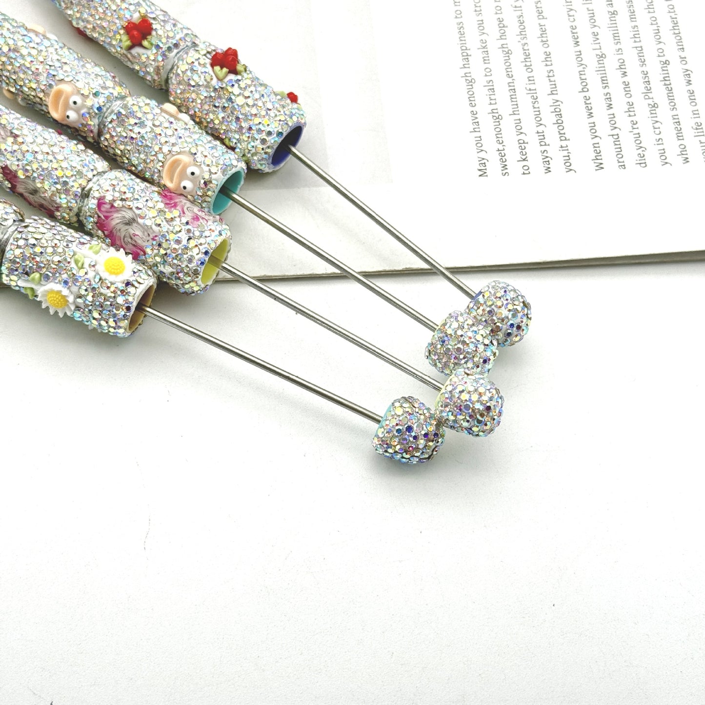 New luminous full diamond bead pen DIY luminous full diamond pen heavy industry advanced rhinestone pen ballpoint pen manufacturer wholesale