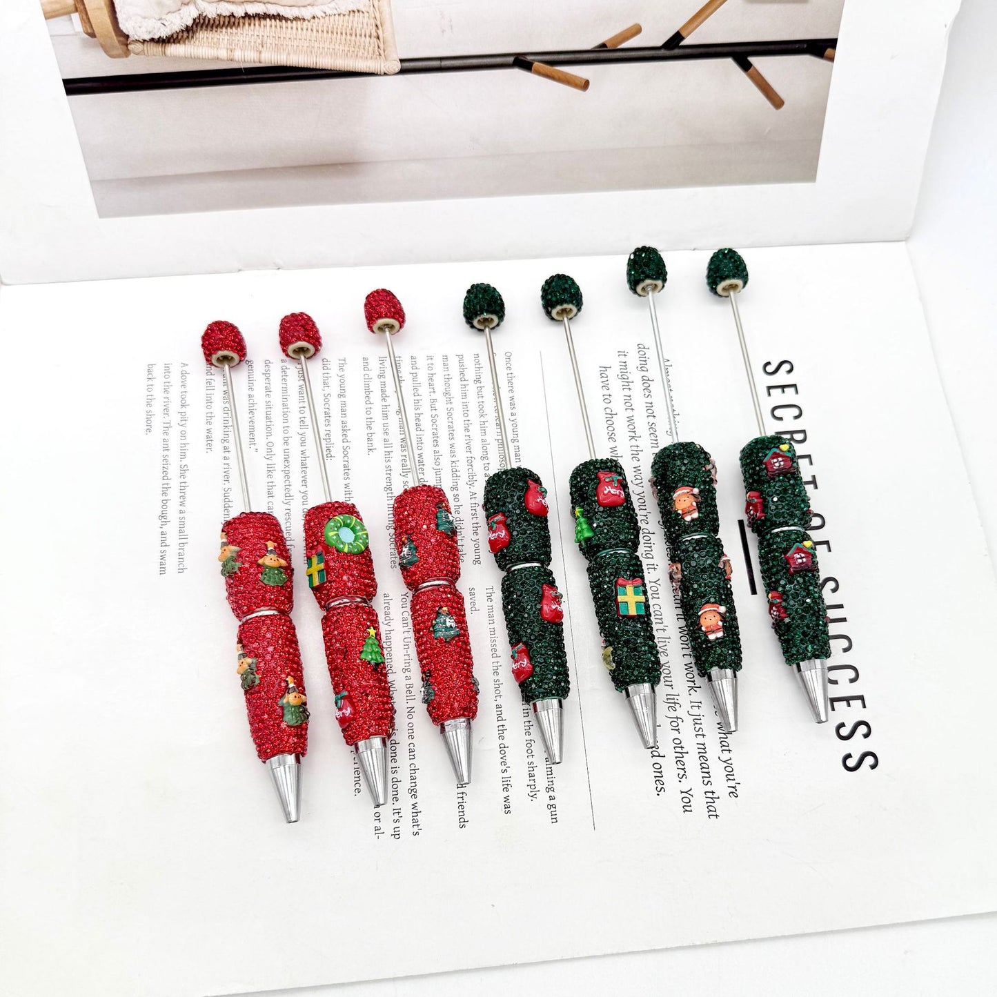 New Christmas full drill pen, creative DIY bead pen Santa Claus Elk Snowman KT cat cartoon gift pen