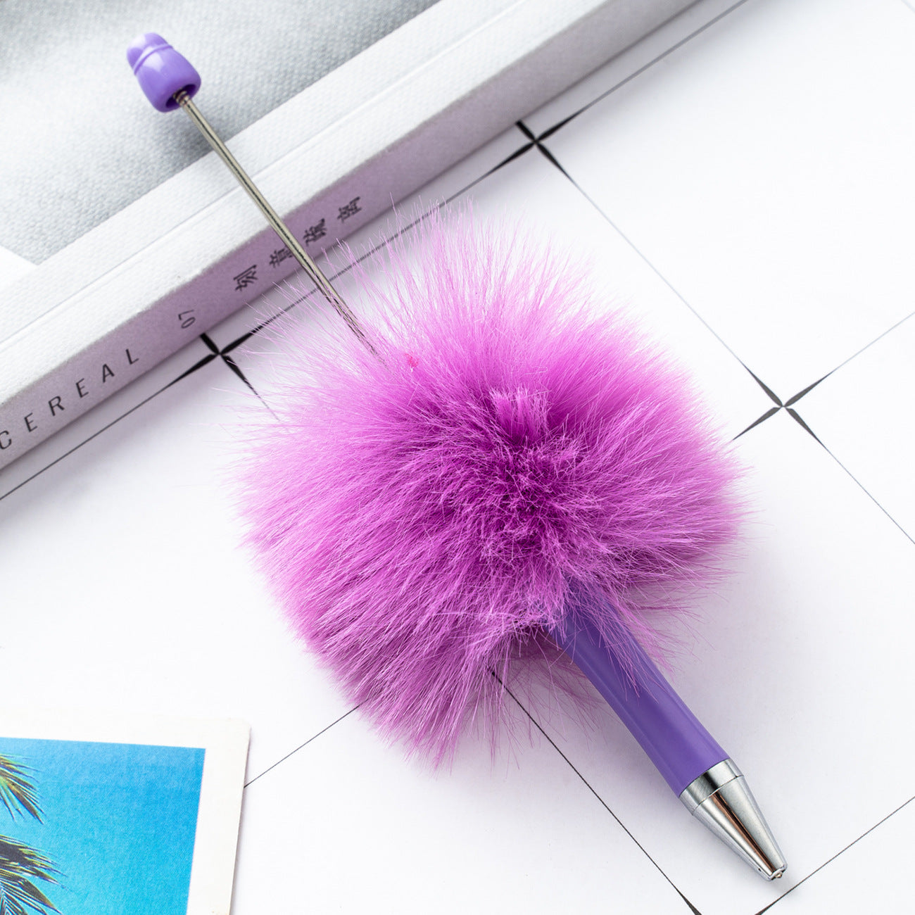 Cross-border plastic plush bead pen creative handmade DIY ballpoint pen new cartoon hairball bead pen wholesale