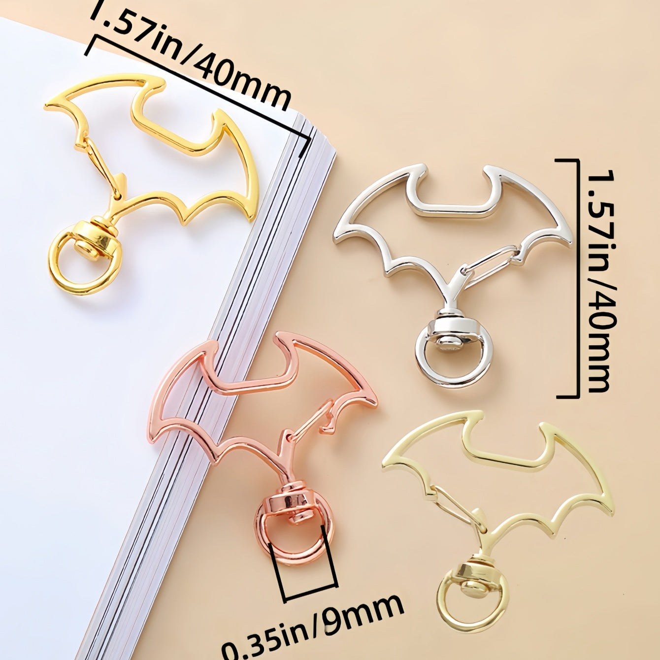 40*40mm Creative Zinc Alloy Rotating Keychain Dog Ring Key Ring DIY Hardware Jewelry Accessories Bat Ring Bag Accessories