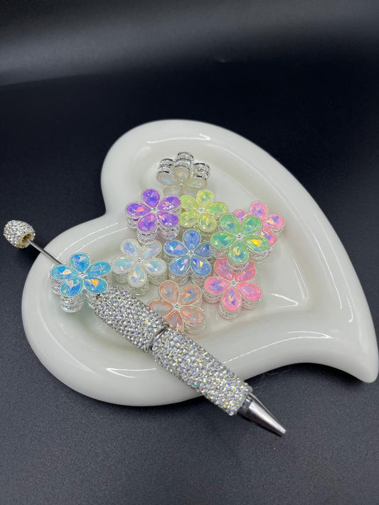 Very suitable for spring and summer colors Flower-shaped alloy beads